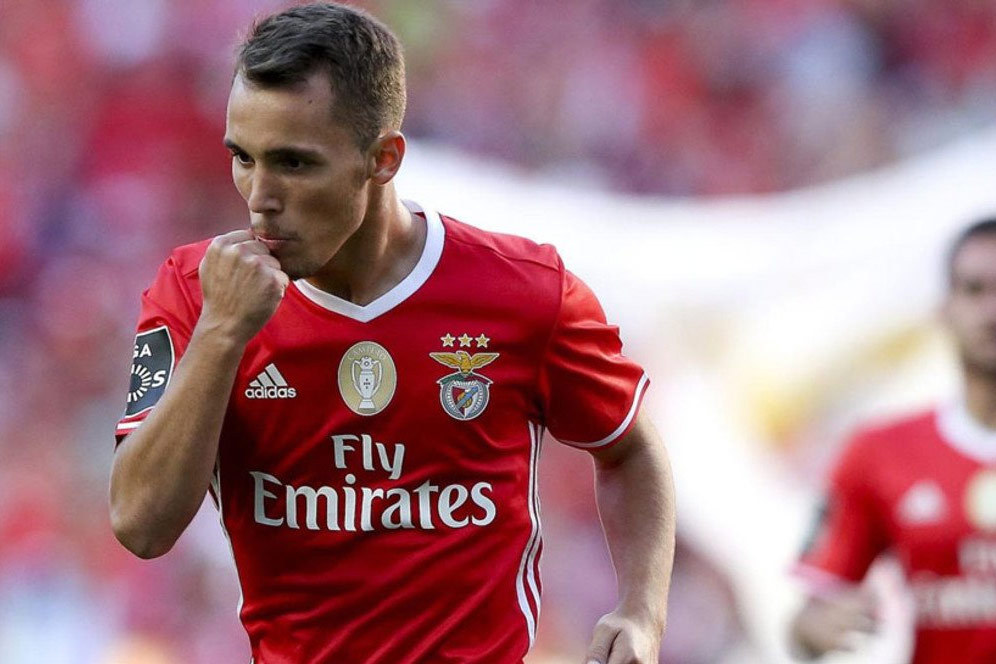 Benfica Buka Pintu Bagi MU Untuk Boyong Grimaldo