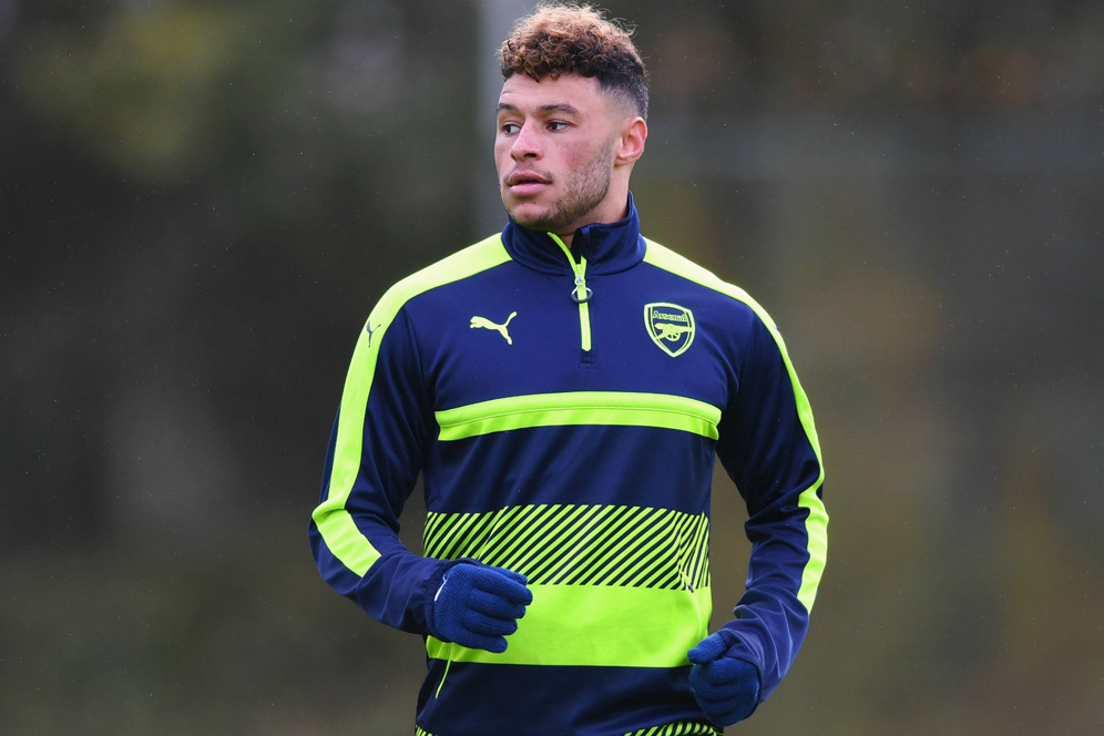 Wright: Chamberlain Akan Serius Soal Chelsea