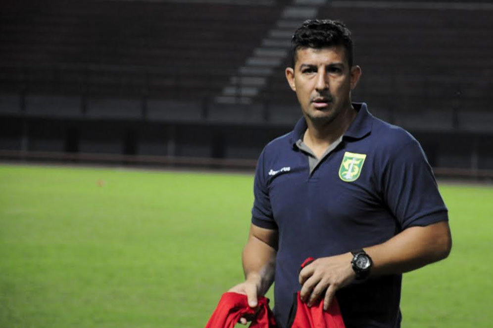 Persebaya Stop Perburuan Pemain Lokal