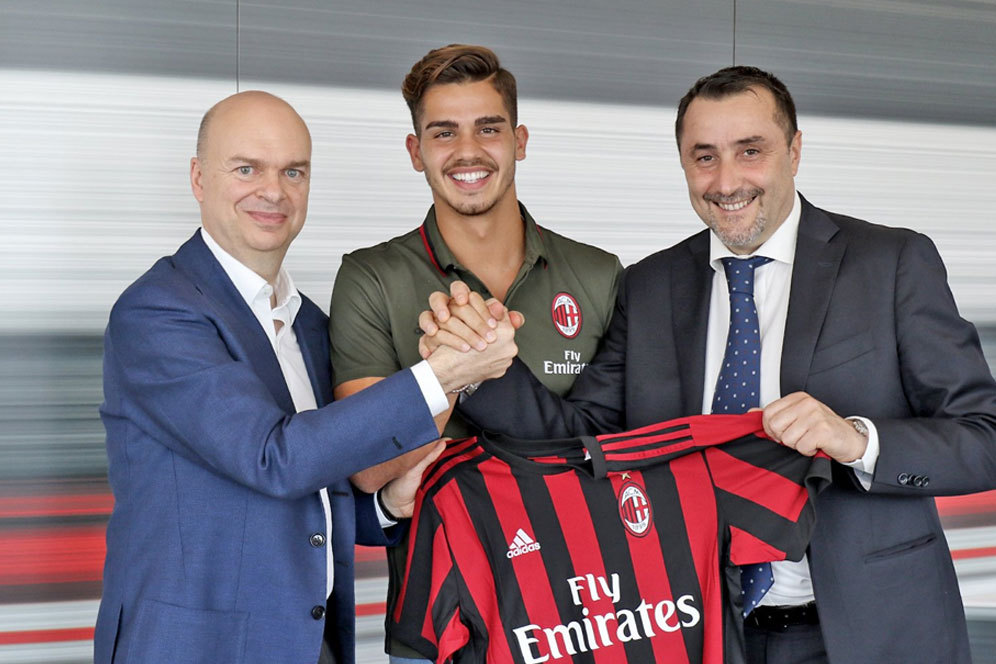 Andre Silva Sengaja Rahasiakan Rencana Kepindahannya ke Milan