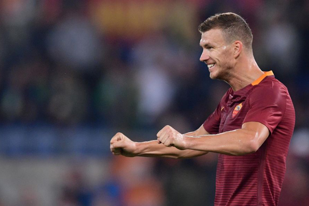 Dzeko Berencana Kembali ke Wolfsburg