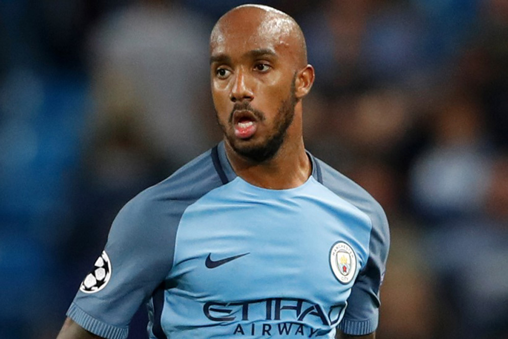 City Ingin Depak Fabian Delph dari Etihad City Ingin Depak Fabian Delph dari Etihad