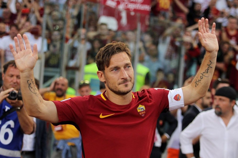 Totti Dapat Tawaran Merumput di Liga Kasta Kedua Jepang