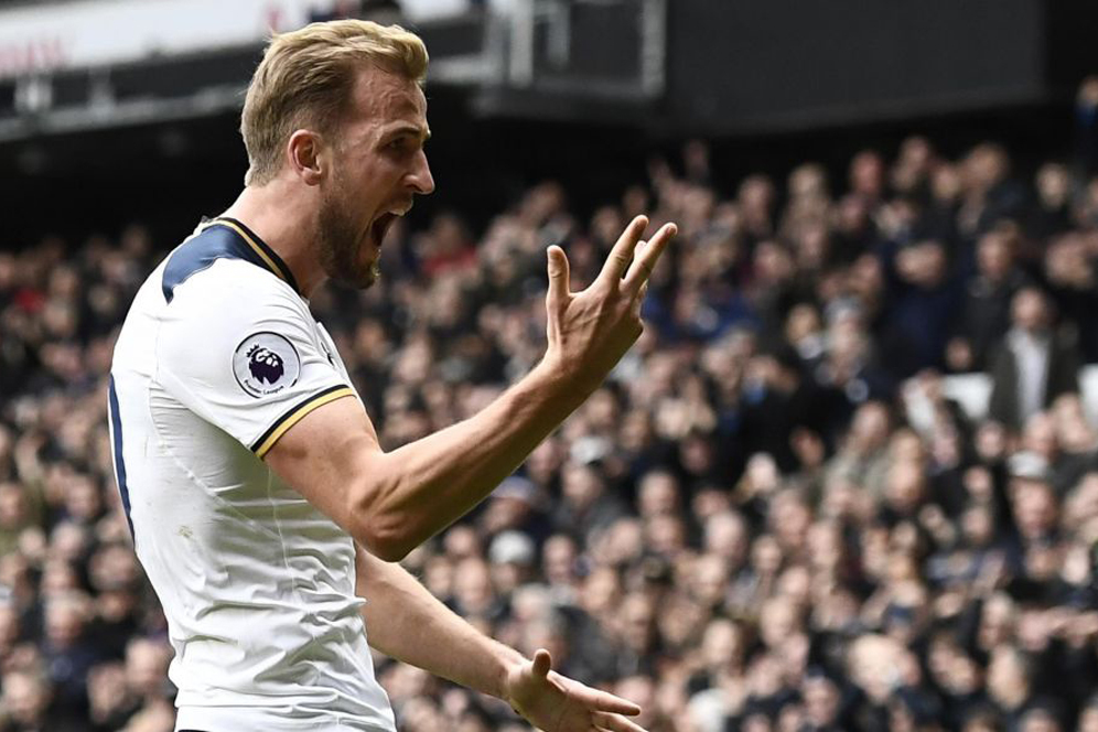 Heskey: Kane Menangkan Ballon d'Or?