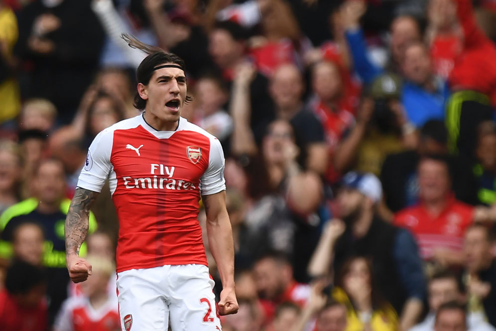 Barcelona Akan Tawar Hector Bellerin