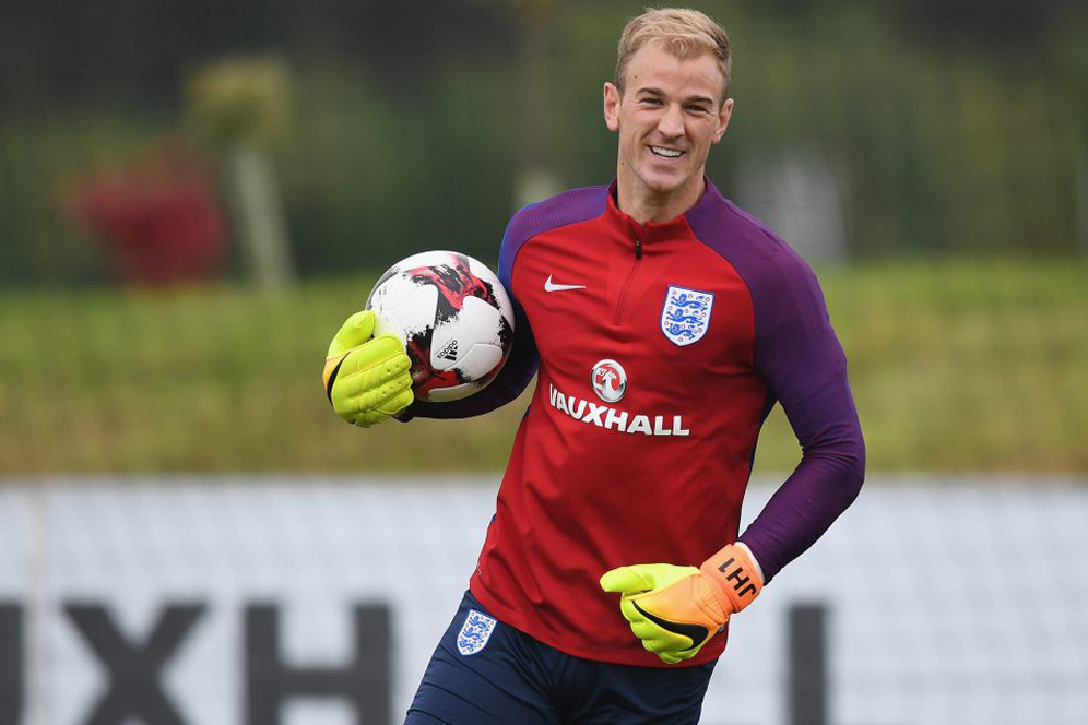 Joe Hart Dicoret dari Skuat Lawan Prancis