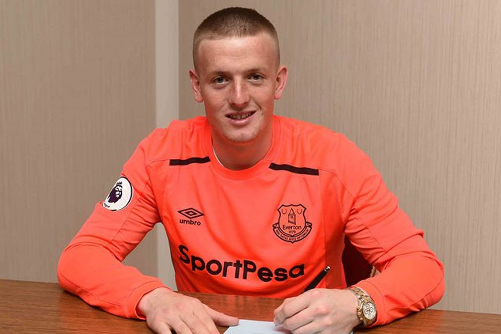 Jadi Kiper Inggris Termahal, Pickford Diklaim Tak Akan Terbebani