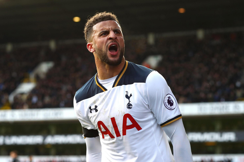 Tottenham Buka Negosiasi Transfer Kyle Walker