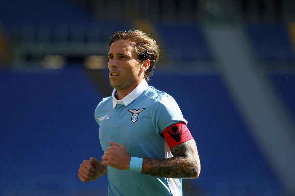 Menuju Milan, Biglia Ucapkan Terima Kasih Pada Fans Lazio