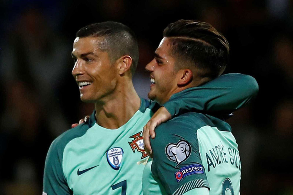 Disebut Penerus Ronaldo, Andre Silva Tak Mau Sombong