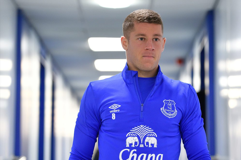 Everton Tolak Tawaran Chelsea untuk Barkley