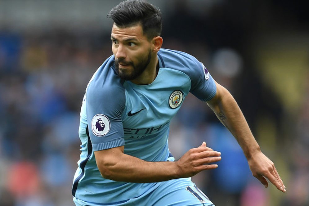 Aguero Bantah Ada Masalah dengan Guardiola dan Jesus