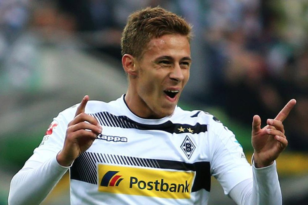 Trio Premier League Kepincut Aksi Thorgan Hazard