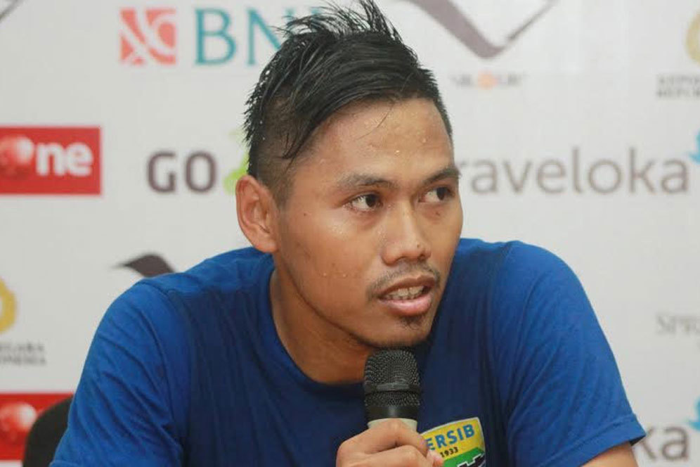 Tony Sucipto: Tanpa Pelatih, Persib Tetap Kerja Keras Untuk Menang