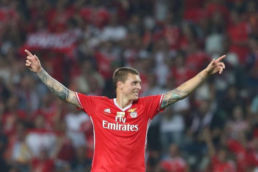 Victor Lindelof Jadi Rekrutan Pertama Manchester United