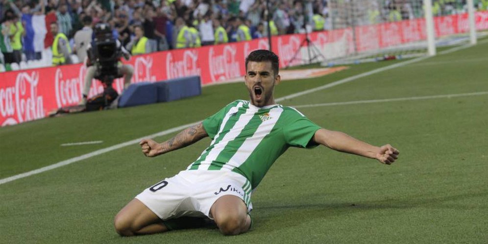 Joaquin Minta Ceballos Bertahan di Betis