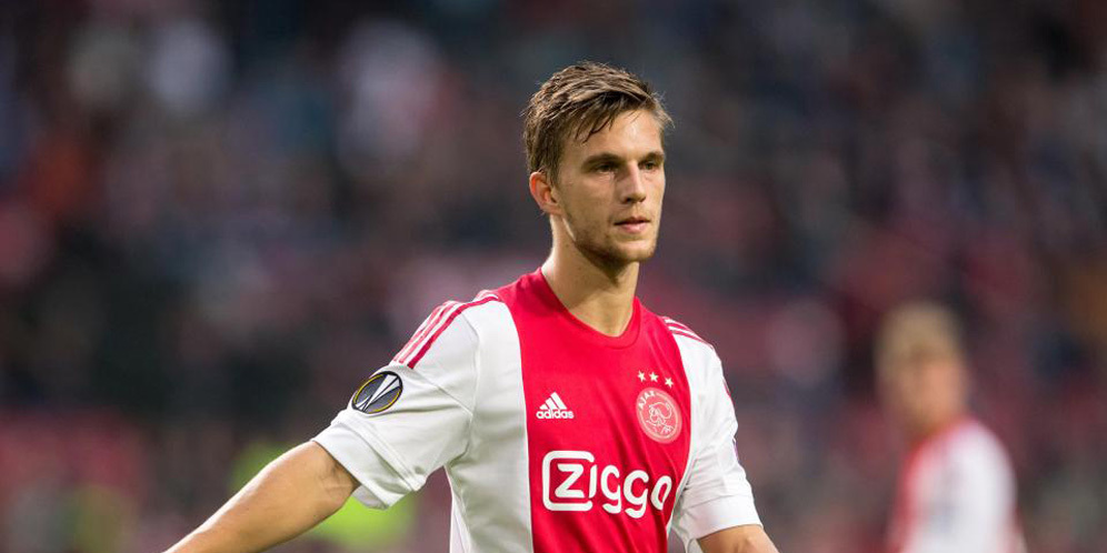 Bintang Ajax Ini Indikasikan Siap ke Premier League