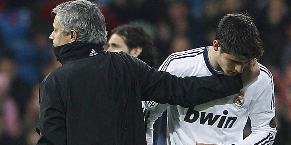 Jose Mourinho & Alvaro Morata (c) AFP