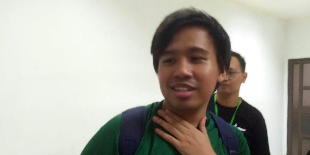 Joshua Bangga Bisa Main Bareng Legenda Persebaya