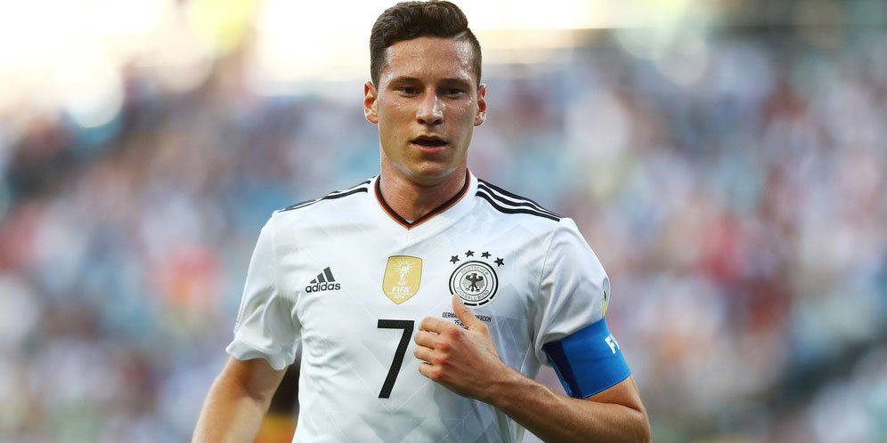 Loew Sanjung Kepemimpinan Julian Draxler