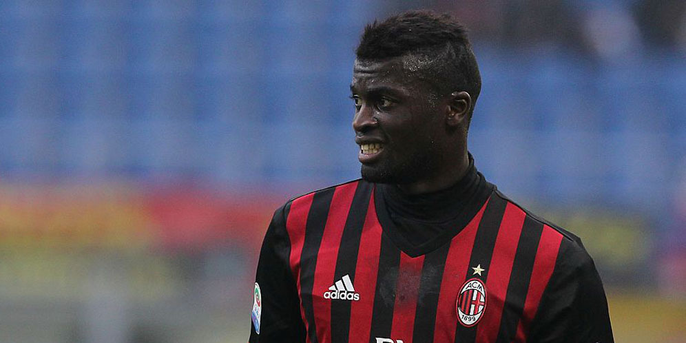 Perkuat Lini Serang, Arsenal Incar Striker AC Milan Ini