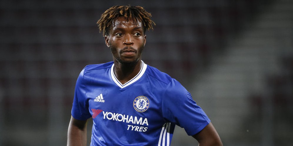 Swansea Inginkan Gelandang Chelsea
