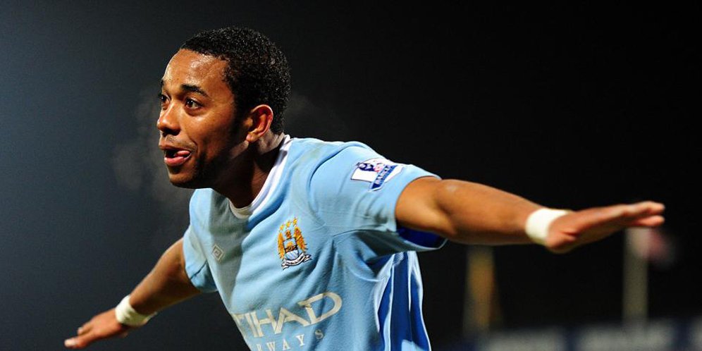 Robinho Kira Pemain EPL Diisi Atlet Rugby