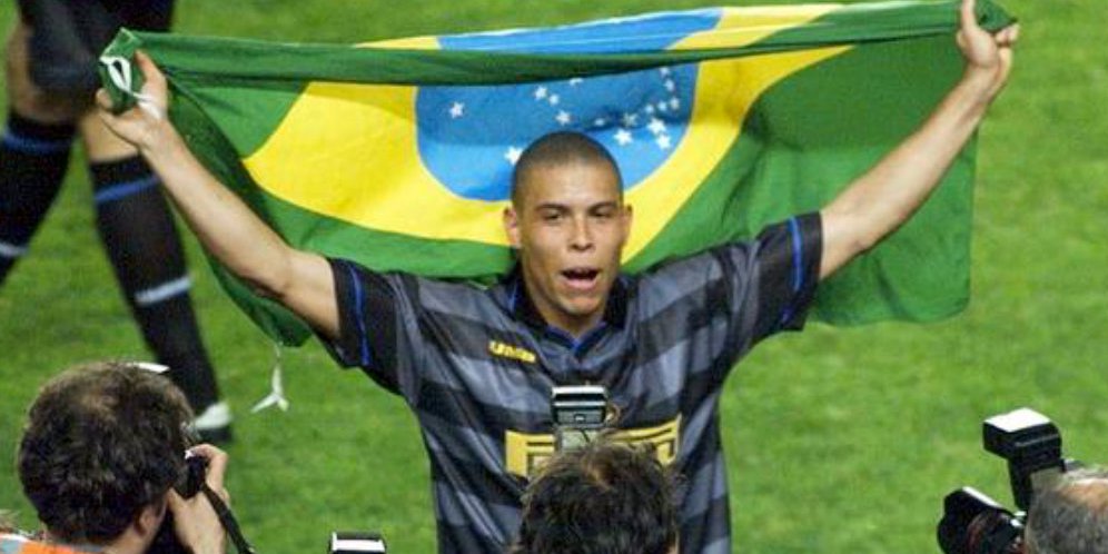 Paris 1998 Ketika Ronaldo Meraih Satu Satunya Trofi Bersama Inter