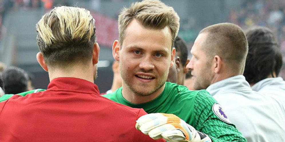 Mignolet: Liverpool Lapar Gelar