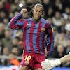 Golazo El Clasico: Ronaldinho Mengacak-acak Bernabeu Golazo El Clasico: Ronaldinho Mengacak-acak Bernabeu