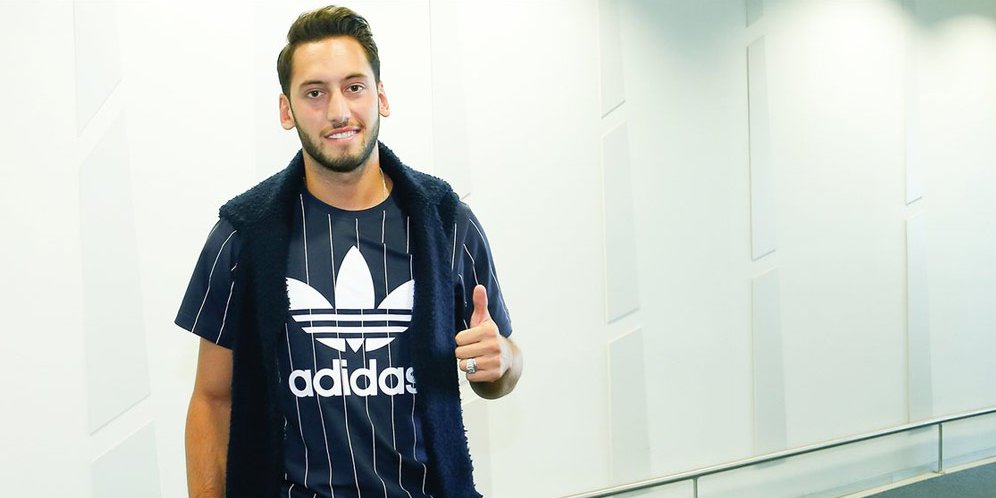 Hakan Calhanoglu