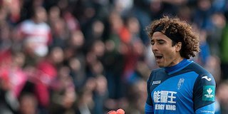 Guillermo Ochoa (c) AFP