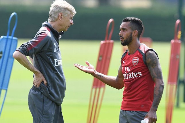 Tribut Walcott Untuk Wenger Tribut Walcott Untuk Wenger