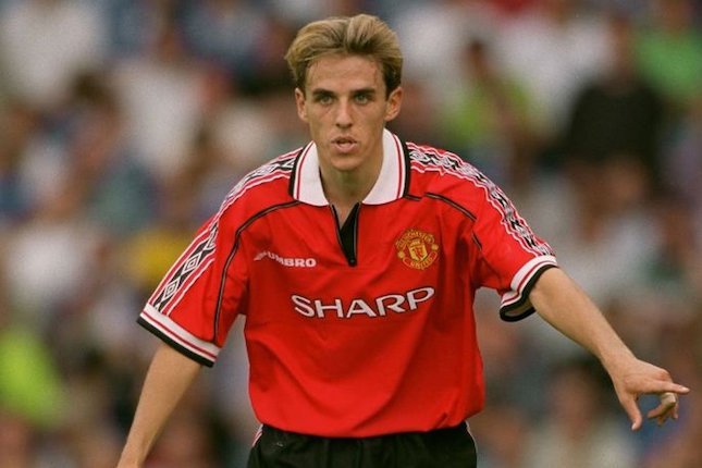 8. Phil Neville - Manchester United