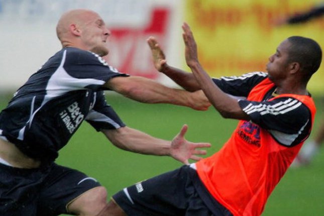 Robinho & Thomas Gravesen