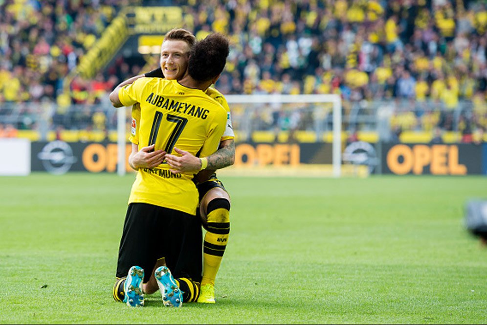 Wenger Pesimis Bisa Rekrut Aubameyang