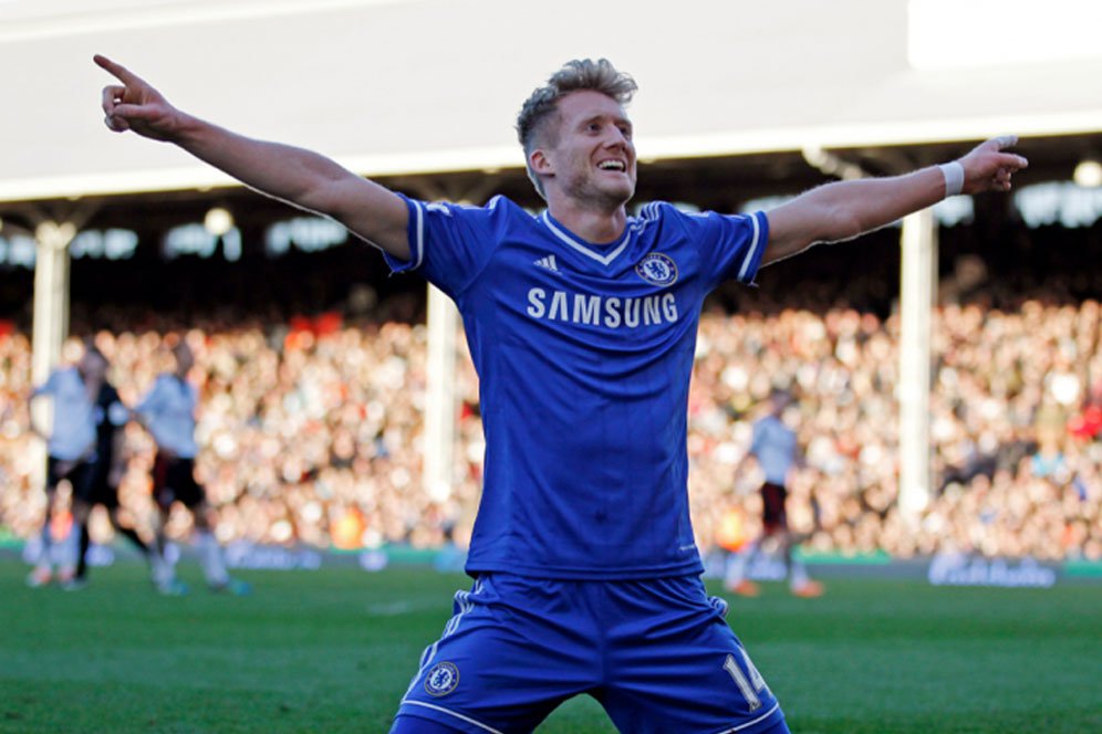 Mantan Pemain Chelsea Andre Schurrle Pensiun di Usia 29 Tahun