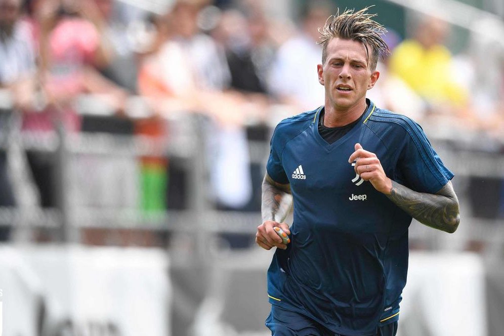 Cueki 'Jagoan Keyboard', Bernardeschi Bangga Gabung Juventus