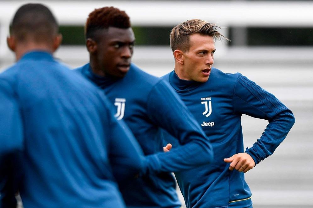 Jadi Cadangan di Juve, Bernardeschi Tak Takut Dicoret Italia