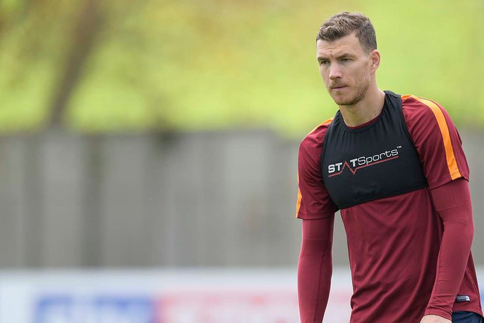 Edin Dzeko Impikan Scudetto Bersama AS Roma