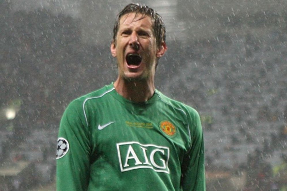 MU Disarankan Tunjuk Van der Sar Jadi Direktur Olahraga