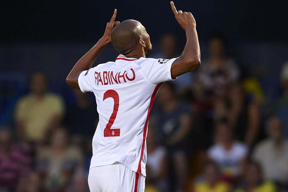 Fabinho Masih Buka Peluang Ke MU