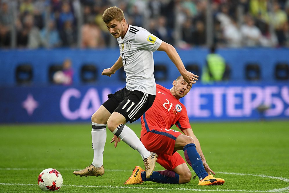 Pelatih Chile Tak Salahkan Biang Kekalahan Dari Jerman