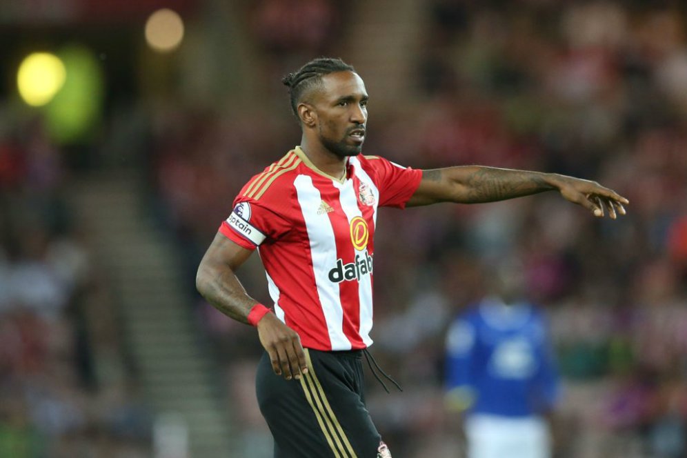 Pintu Tiga Singa Terbuka untuk Jermain Defoe