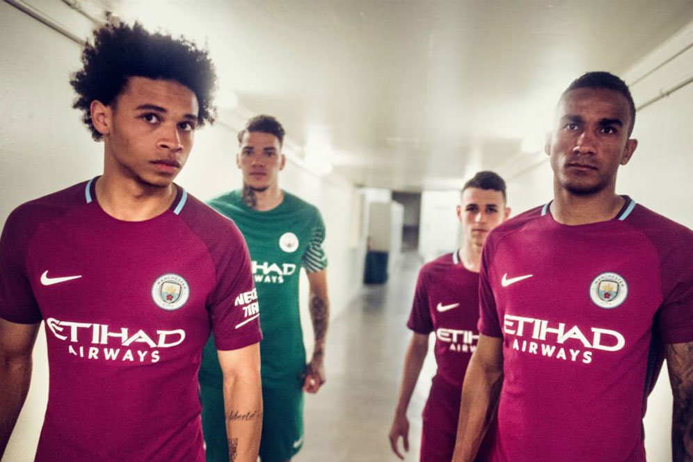 Inilah Jersey Ketiga Manchester City 2017/2018