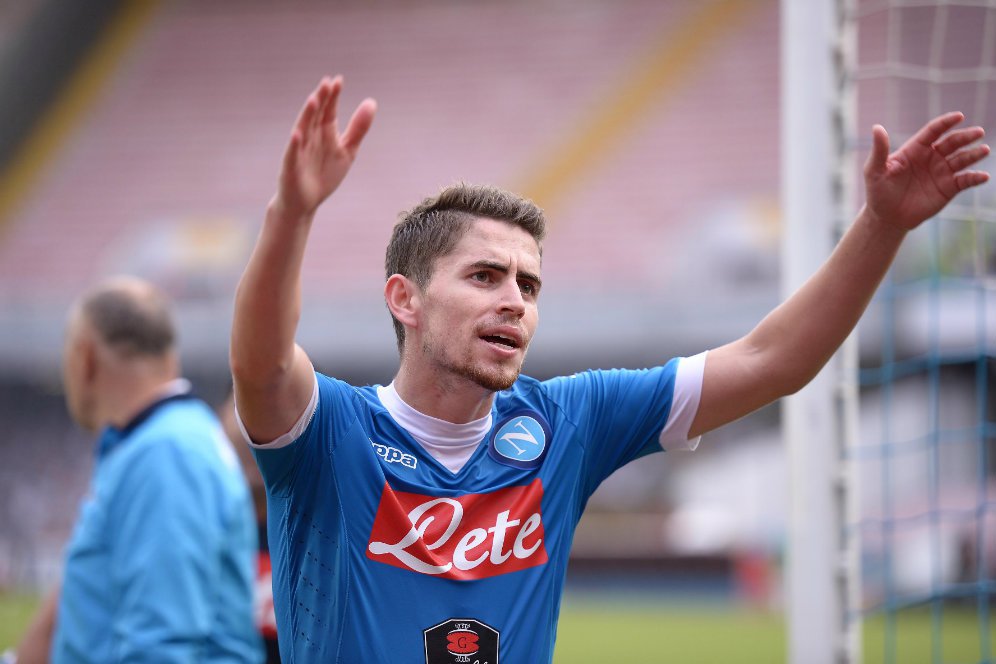 Masuk Incaran MU, Agen Akui Jorginho Bisa Tinggalkan Napoli