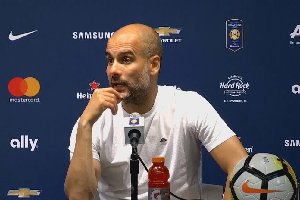 Guardiola Masih Ingin Datangkan Bek Baru