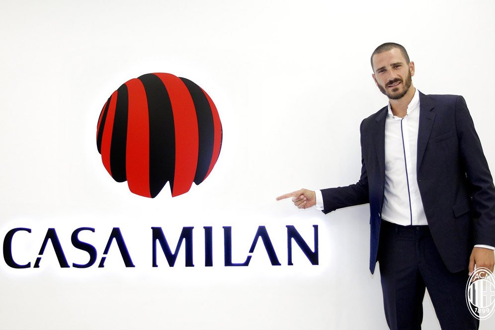 Rebut Bonucci dari Juve, Mirabelli Kehabisan Kata-kata