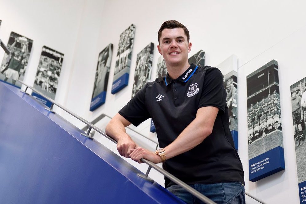 Koeman Yakinkan Michael Keane Pilih Everton Timbang MU