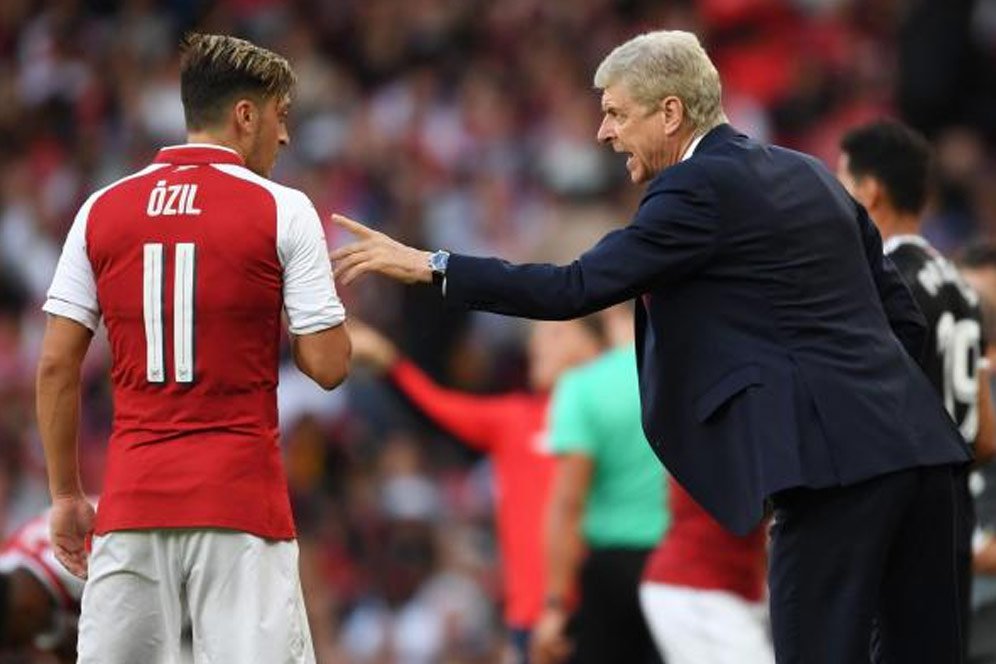 Wenger Sekarang Sudah Tak Percaya Mesut Ozil?